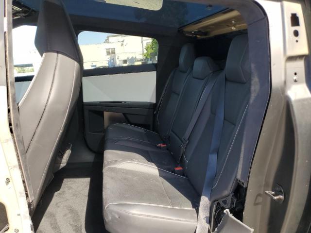 2024 TESLA CYBERTRUCK 7G2CEHED2RA003418