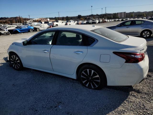 VIN 1N4AL3AP2JC237197 2018 NISSAN ALTIMA no.2