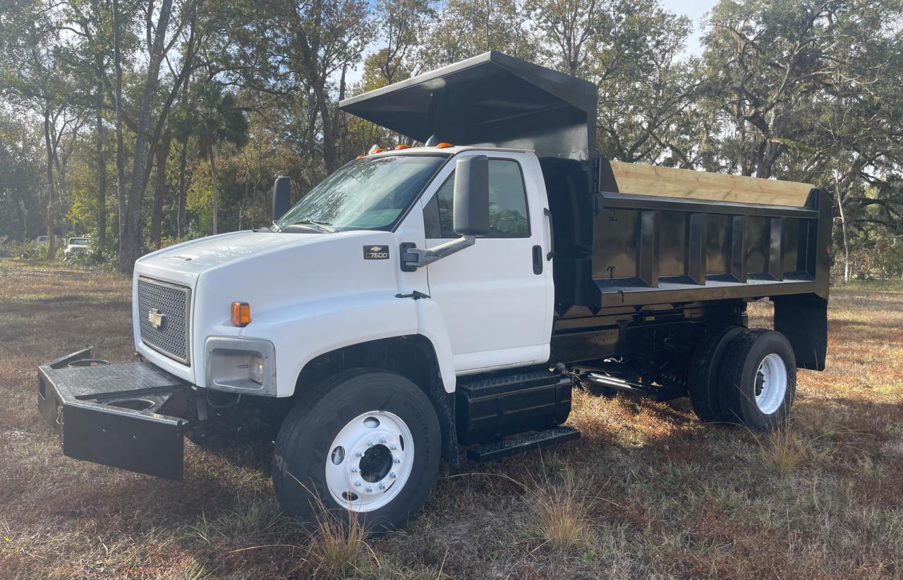 Lot #3027085872 2004 CHEVROLET C7500 C7C0