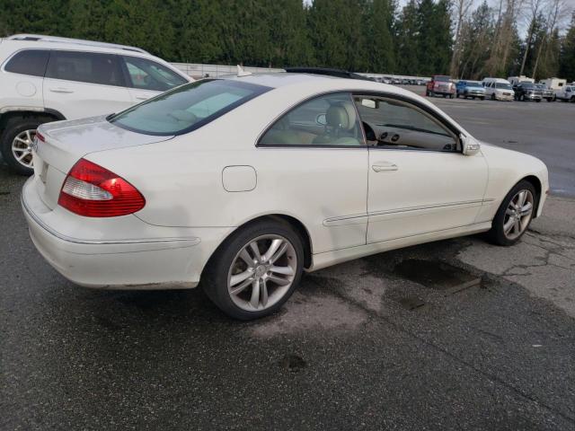 MERCEDES-BENZ CLK 350 2007 white  gas WDBTJ56H47F215987 photo #4