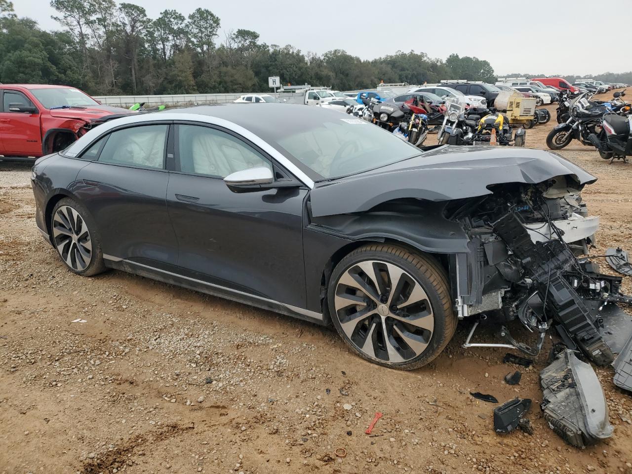 LUCID AIR GRAND TOURING
