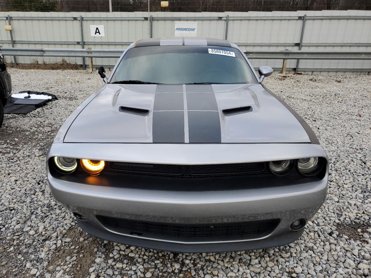 Lot #3029346686 2018 DODGE CHALLENGER