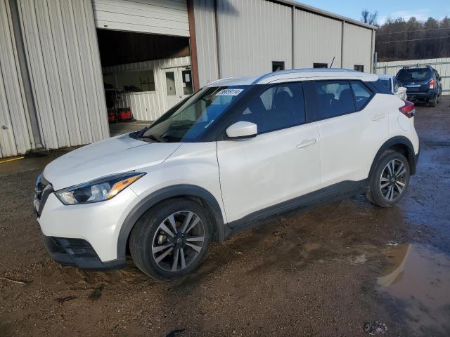 NISSAN KICKS S 2018 white  gas 3N1CP5CU3JL513626 photo #1