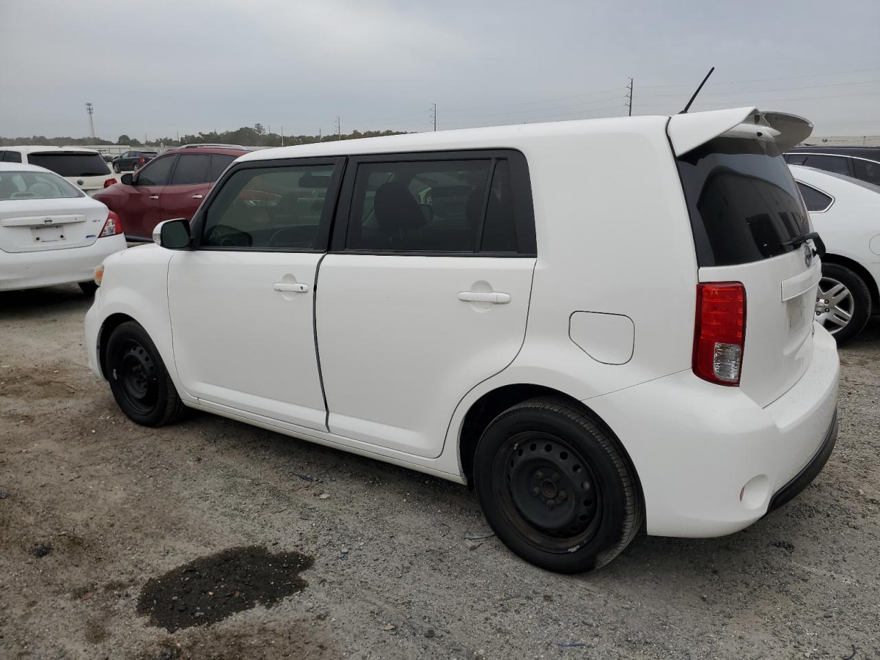 Lot #3031399694 2015 TOYOTA SCION XB