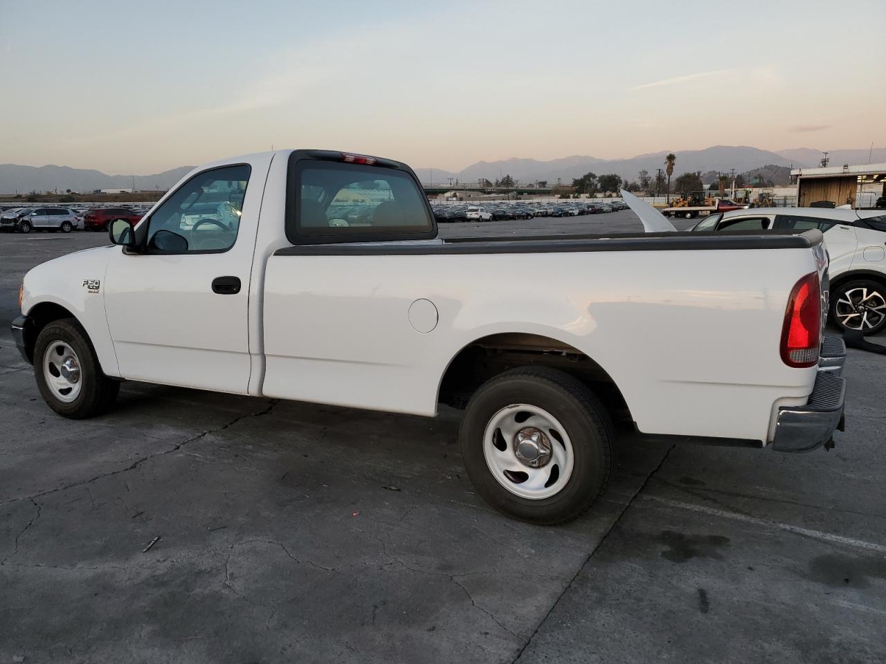 Lot #3026069949 2004 FORD F-150 HERI