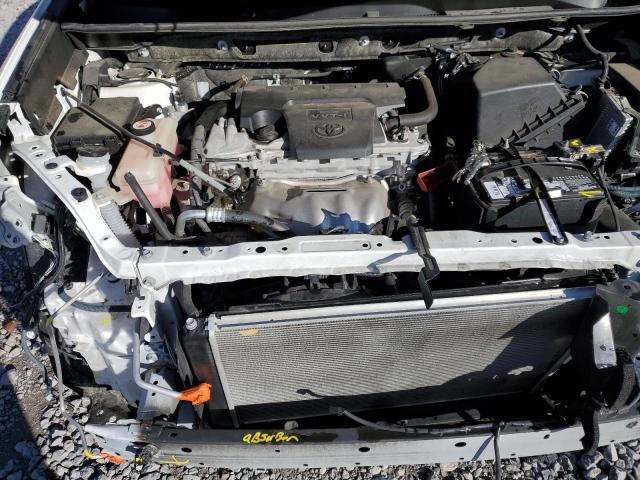 2017 TOYOTA RAV4 LE - JTMZFREV2HJ718587