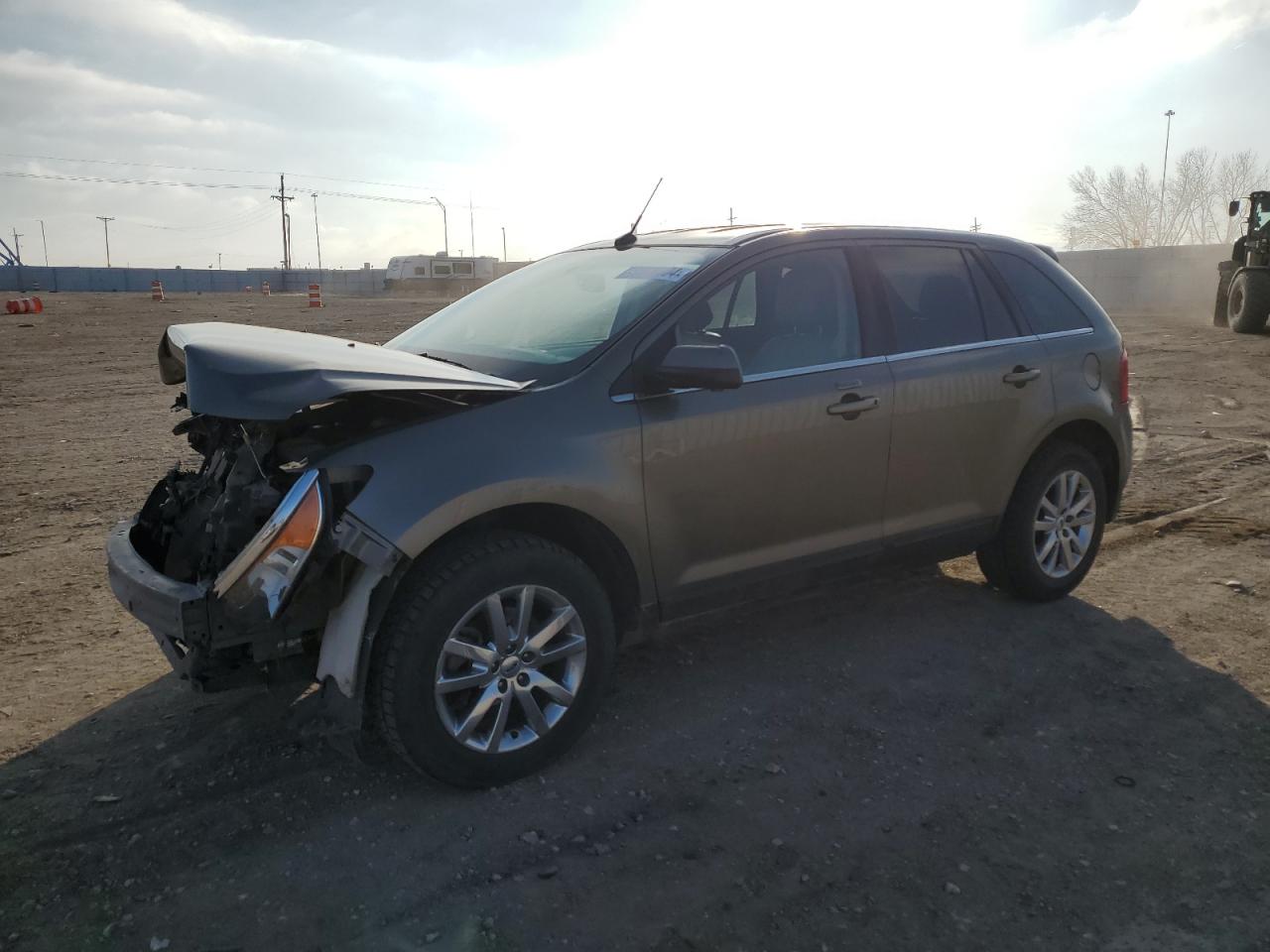  Salvage Ford Edge