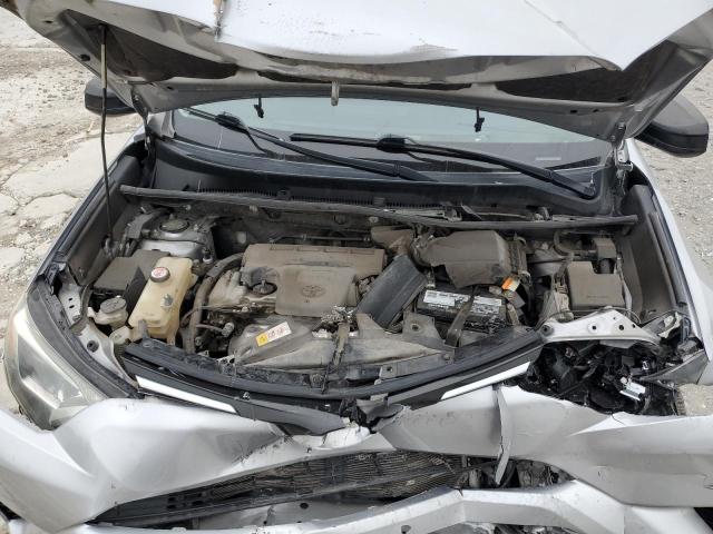 2018 TOYOTA RAV4 LE - JTMZFREV2JJ174355