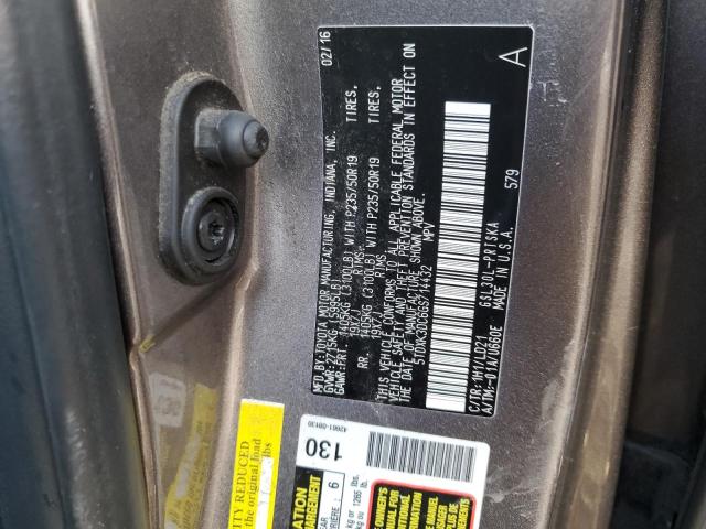 2016 TOYOTA SIENNA SE 5TDXK3DC6GS714432