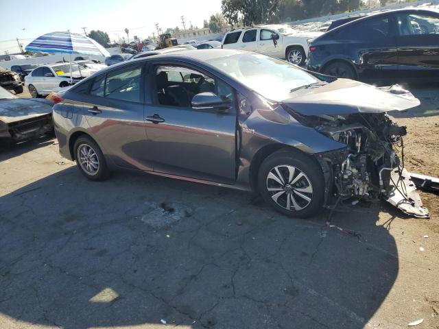 VIN JTDKARFP1H3036384 2017 TOYOTA PRIUS no.4