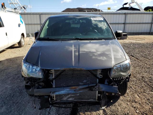 2015 CHRYSLER TOWN & COU - 2C4RC1HG9FR597654