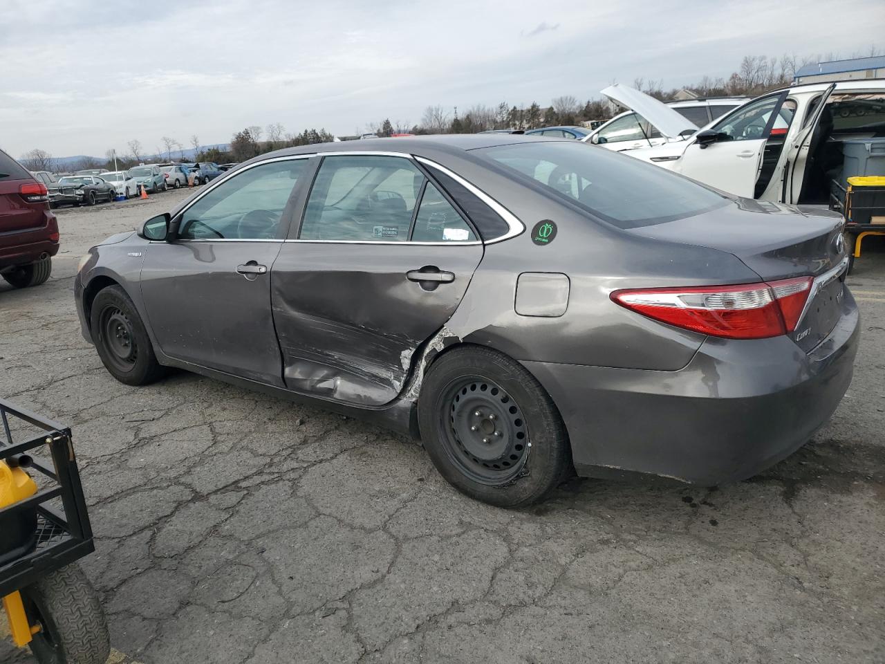 Lot #3036943760 2015 TOYOTA CAMRY HYBR