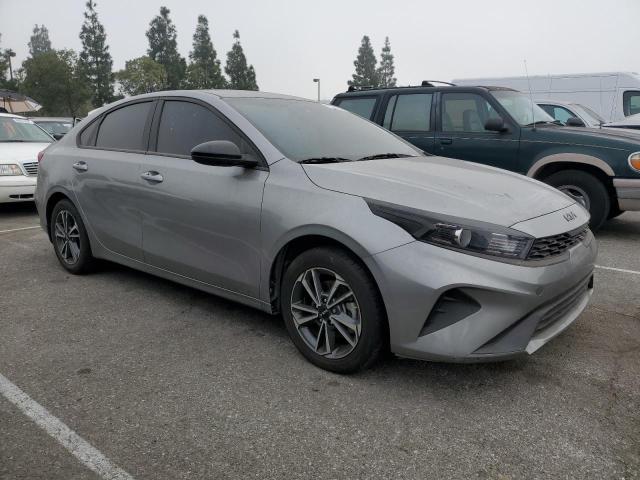 VIN 3KPF24AD6PE604036 2023 KIA FORTE no.4