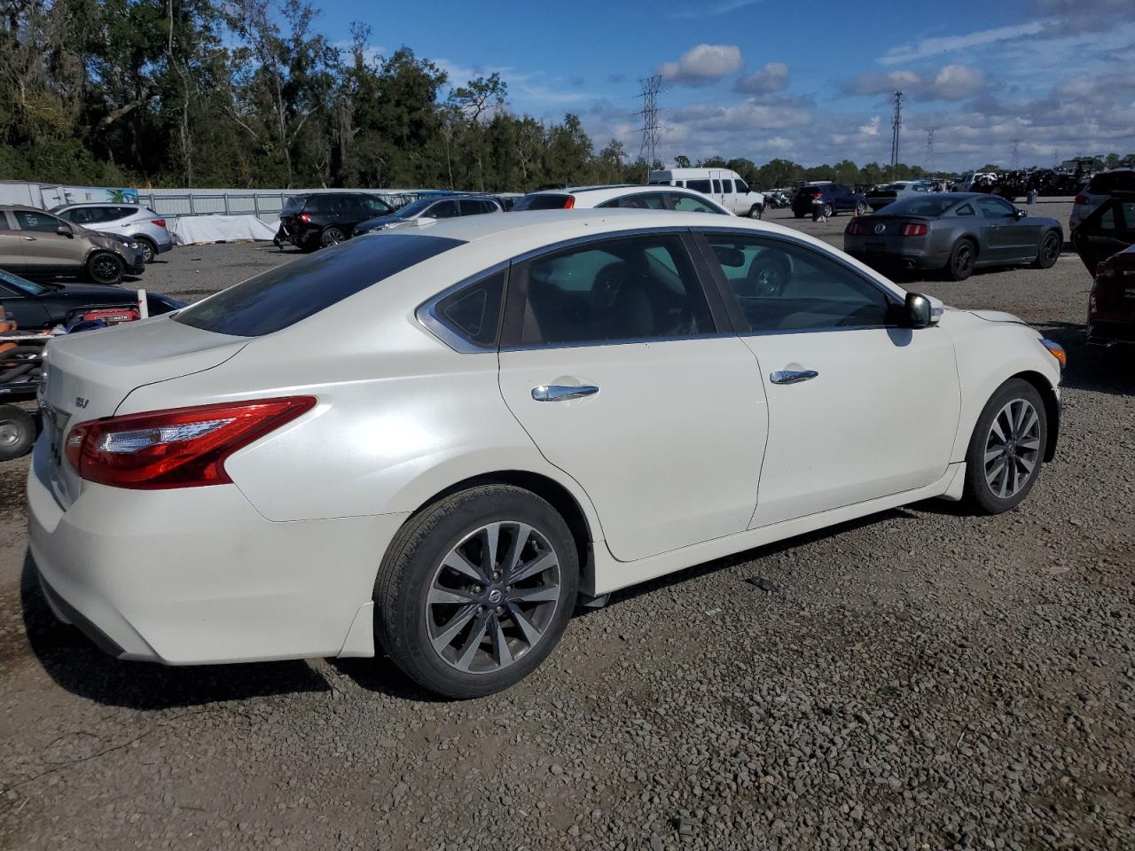 Lot #3030645109 2016 NISSAN ALTIMA 2.5