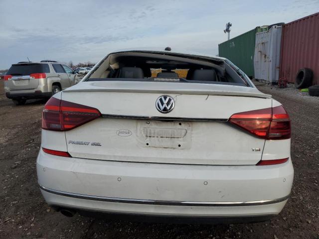 2017 VOLKSWAGEN PASSAT SEL - 1VWCT7A34HC038019