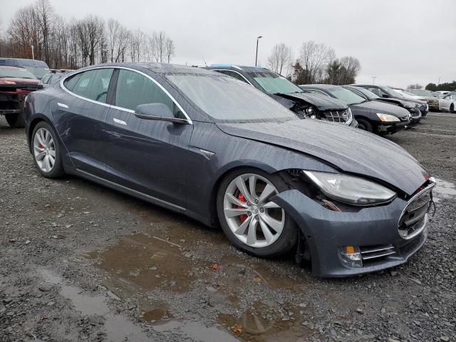 2015 TESLA MODEL S 85 5YJSA1H25FFP79715