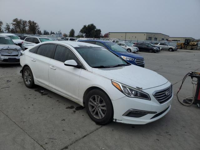 2015 HYUNDAI SONATA SE - 5NPE24AF2FH167918