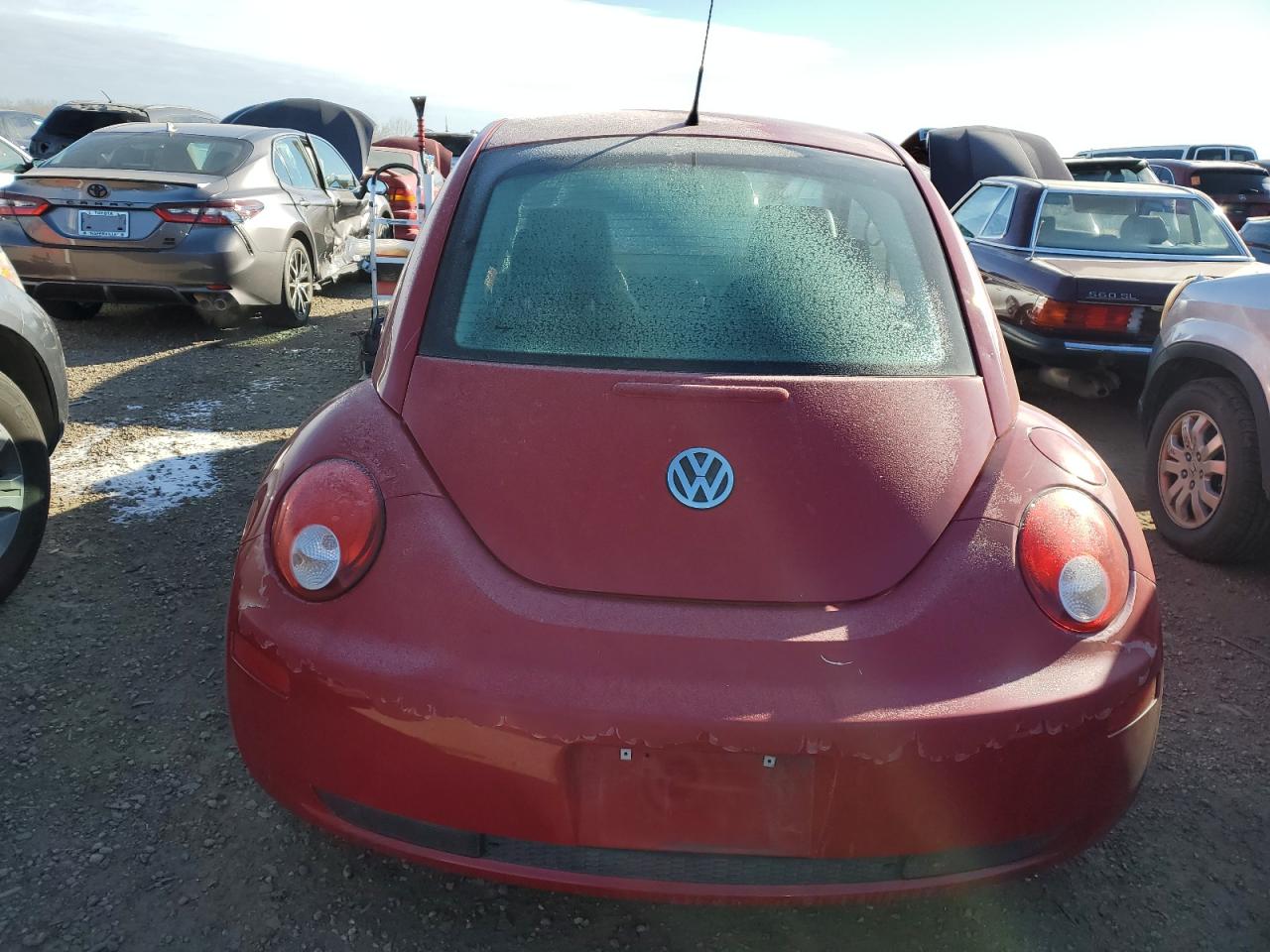 Lot #3029587103 2008 VOLKSWAGEN NEW BEETLE