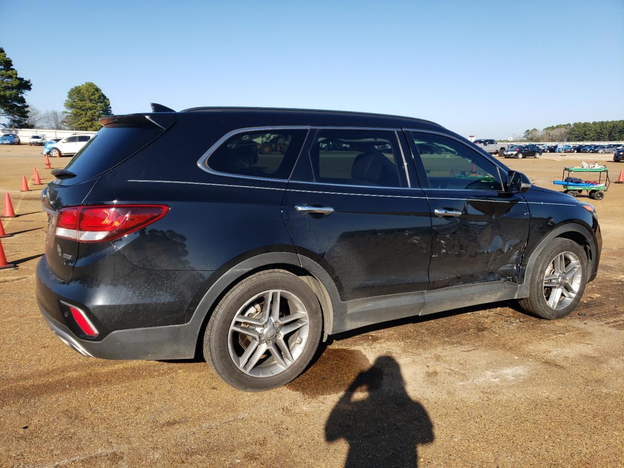 Lot #3048666796 2017 HYUNDAI SANTA FE S