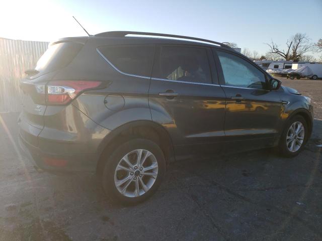 VIN 1FMCU0GD9HUC87607 2017 FORD ESCAPE no.3