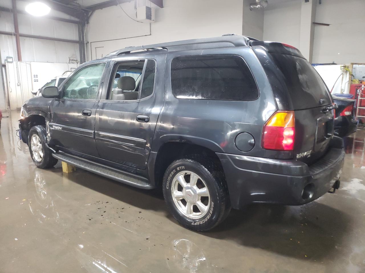 Lot #3027021769 2005 GMC ENVOY XL