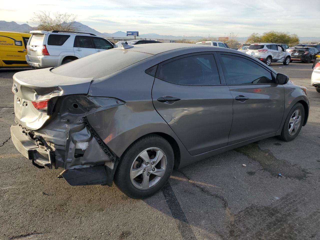 Lot #3038474852 2014 HYUNDAI ELANTRA SE