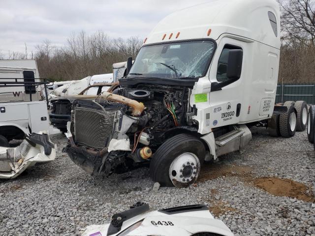 FREIGHTLINER CASCADIA 1 2019 white  diesel 3AKJHHDR4KSKP0707 photo #3