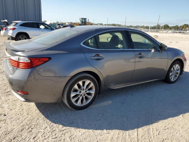 VIN JTHBW1GG5D2021757 2013 LEXUS ES300 no.3