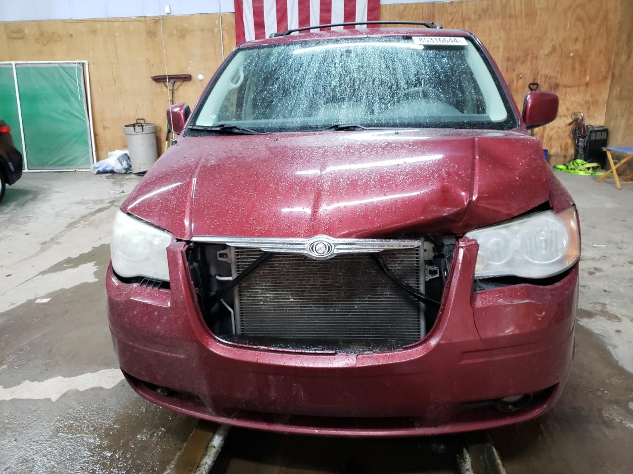 Lot #3045683711 2010 CHRYSLER TOWN & COU