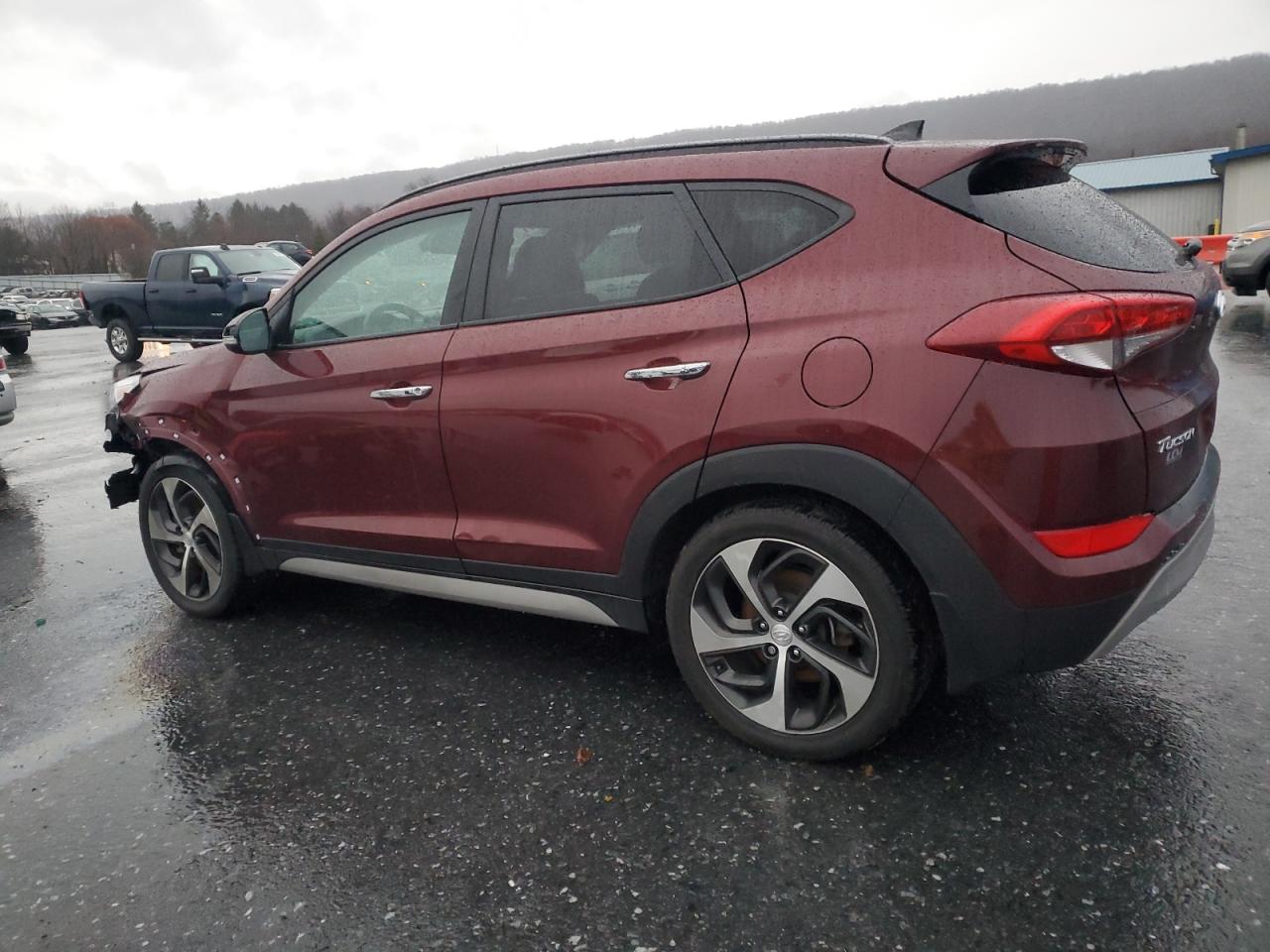 Lot #3033290822 2017 HYUNDAI TUCSON LIM