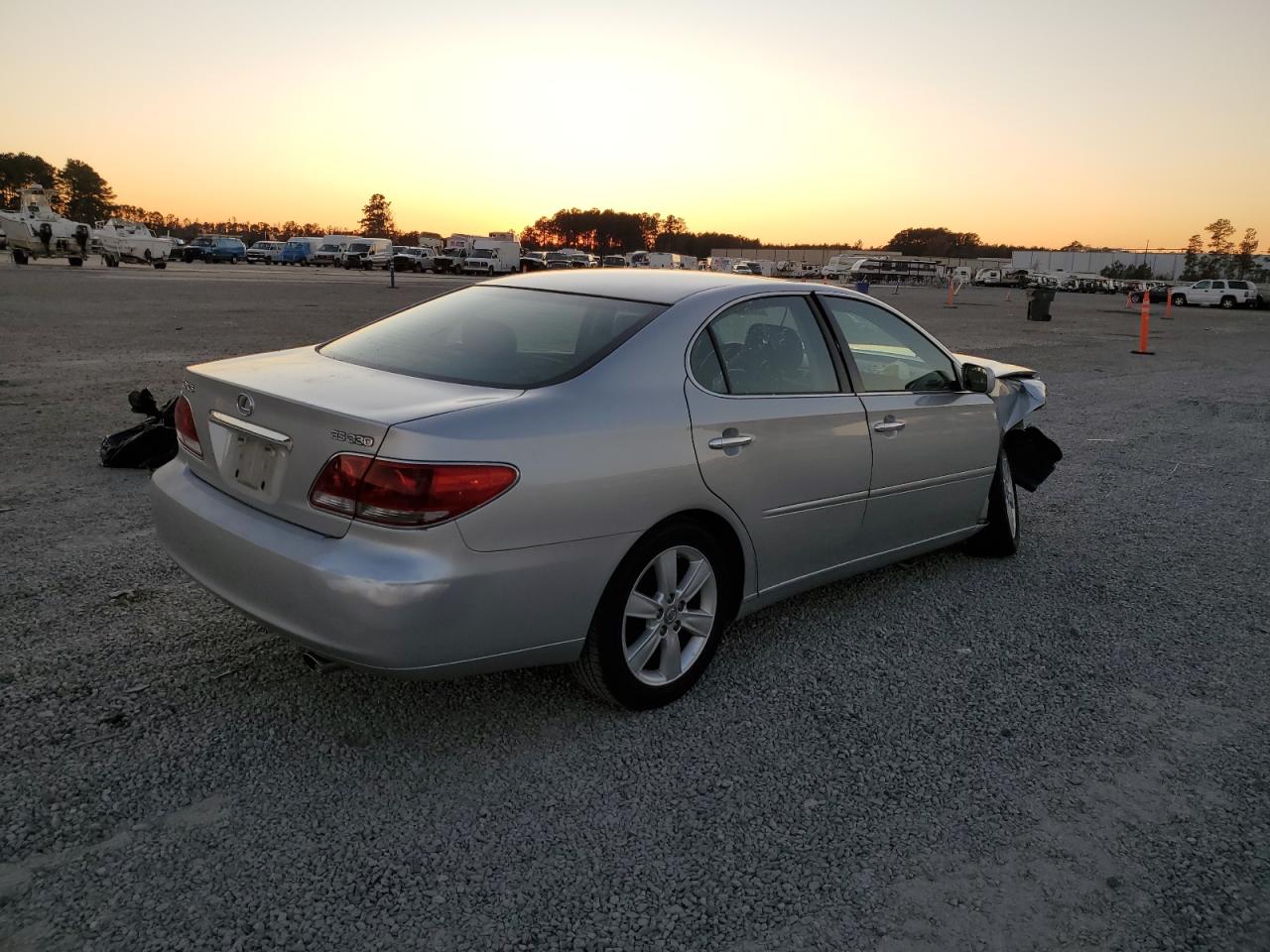 Lot #3024506389 2005 LEXUS ES 330