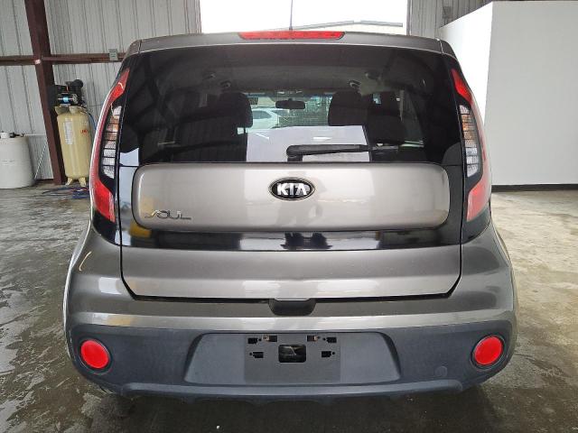 VIN KNDJN2A24J7549758 2018 KIA SOUL no.6