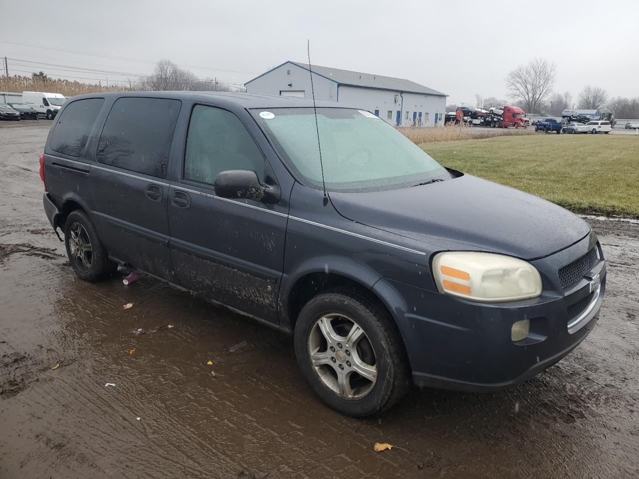 Lot #3051385667 2008 CHEVROLET UPLANDER L