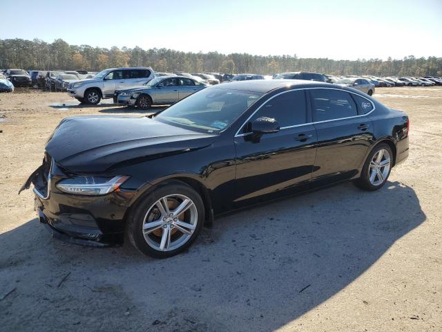 VOLVO S90 T5 MOMENTUM