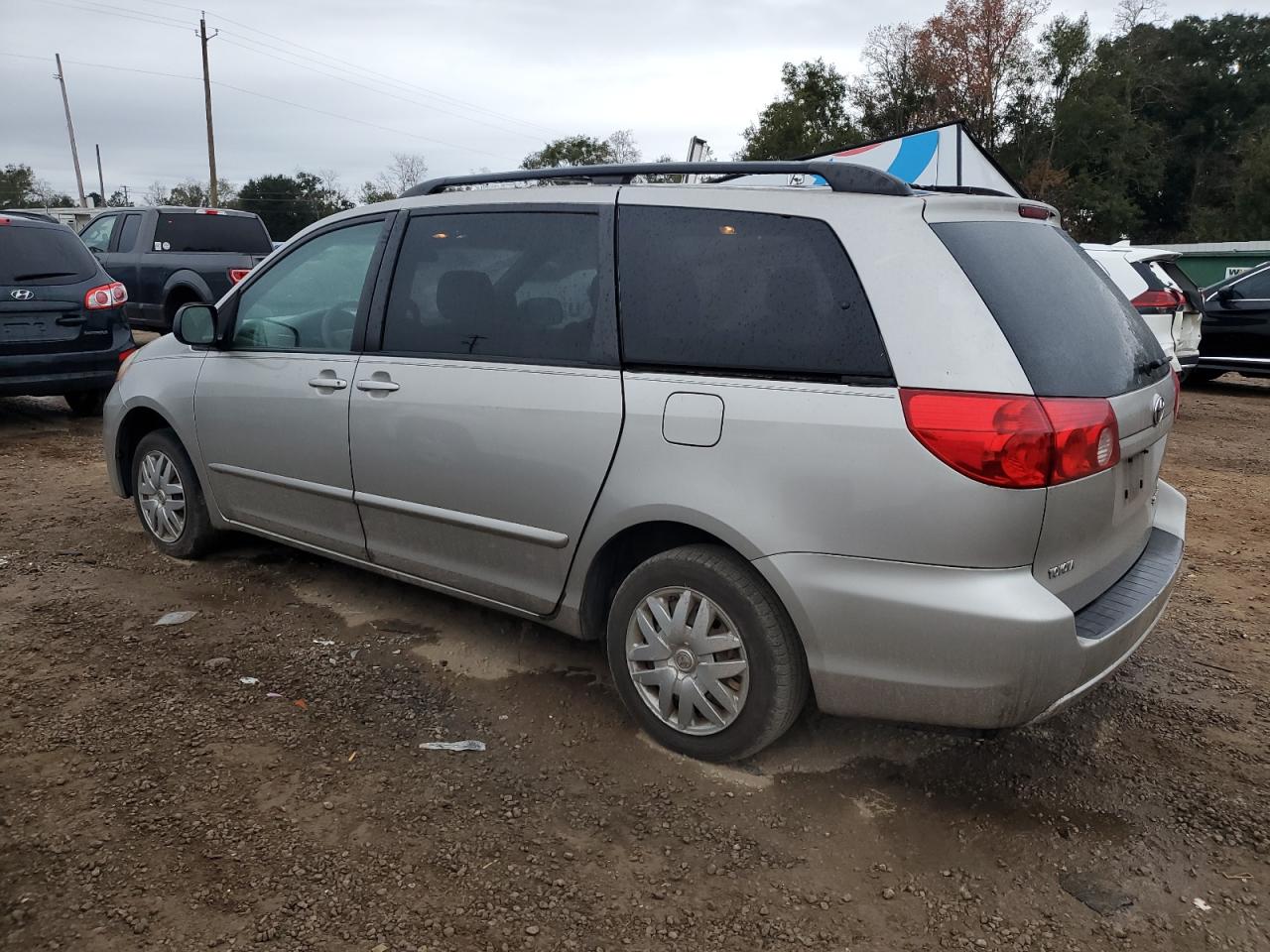 Lot #3029473680 2008 TOYOTA SIENNA CE