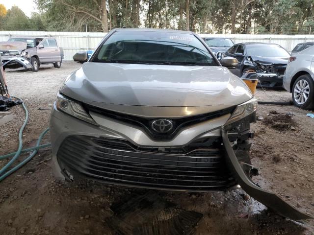 VIN 4T1B11HK6JU118335 2018 TOYOTA CAMRY no.5