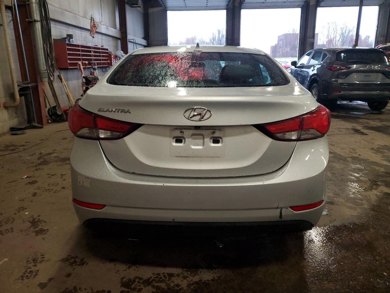 Lot #3034077843 2014 HYUNDAI ELANTRA SE