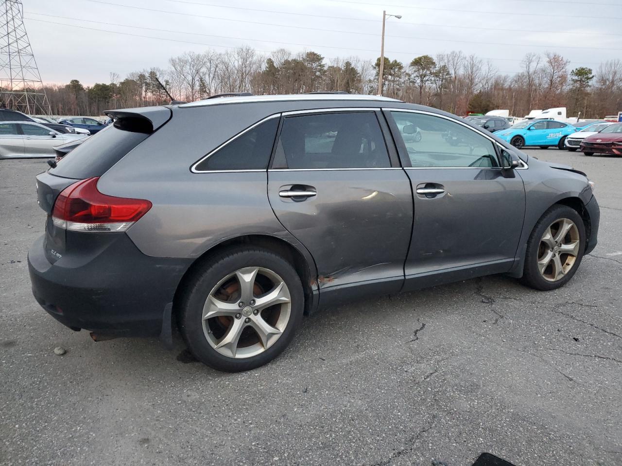 Lot #3033059025 2013 TOYOTA VENZA LE