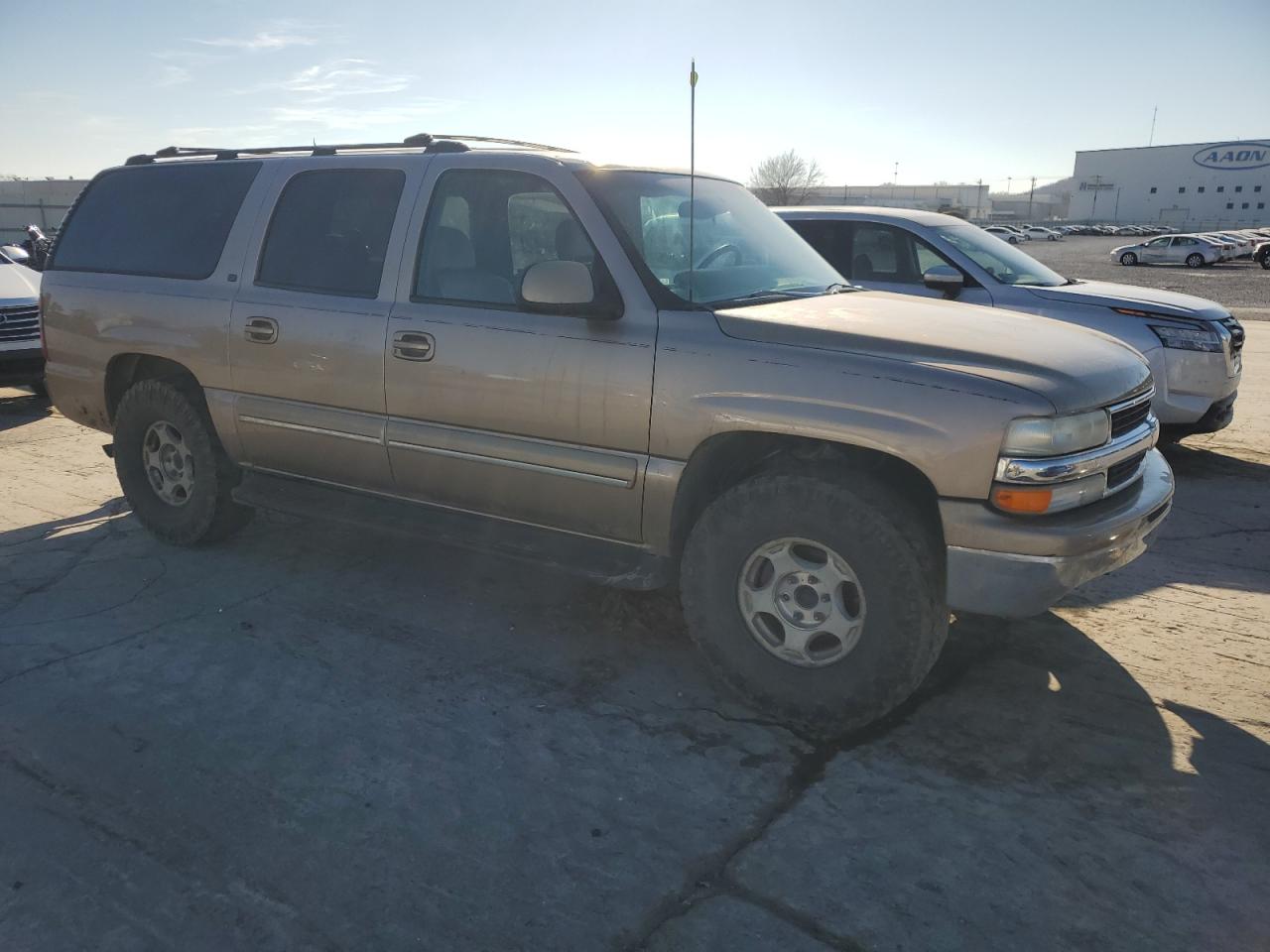 Lot #3030401475 2001 CHEVROLET SUBURBAN C