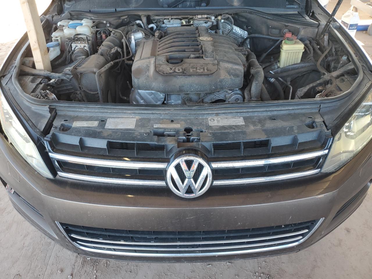 Lot #3050451264 2012 VOLKSWAGEN TOUAREG V6