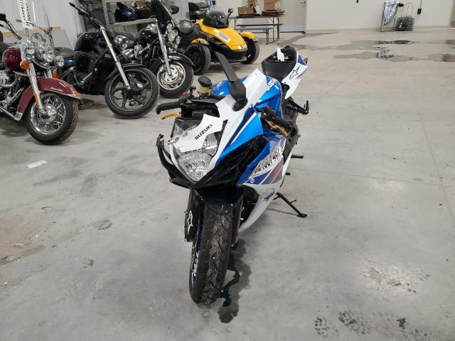 SUZUKI GSX-R750 2024 blue  gas JS1GR7MA9R7101472 photo #3