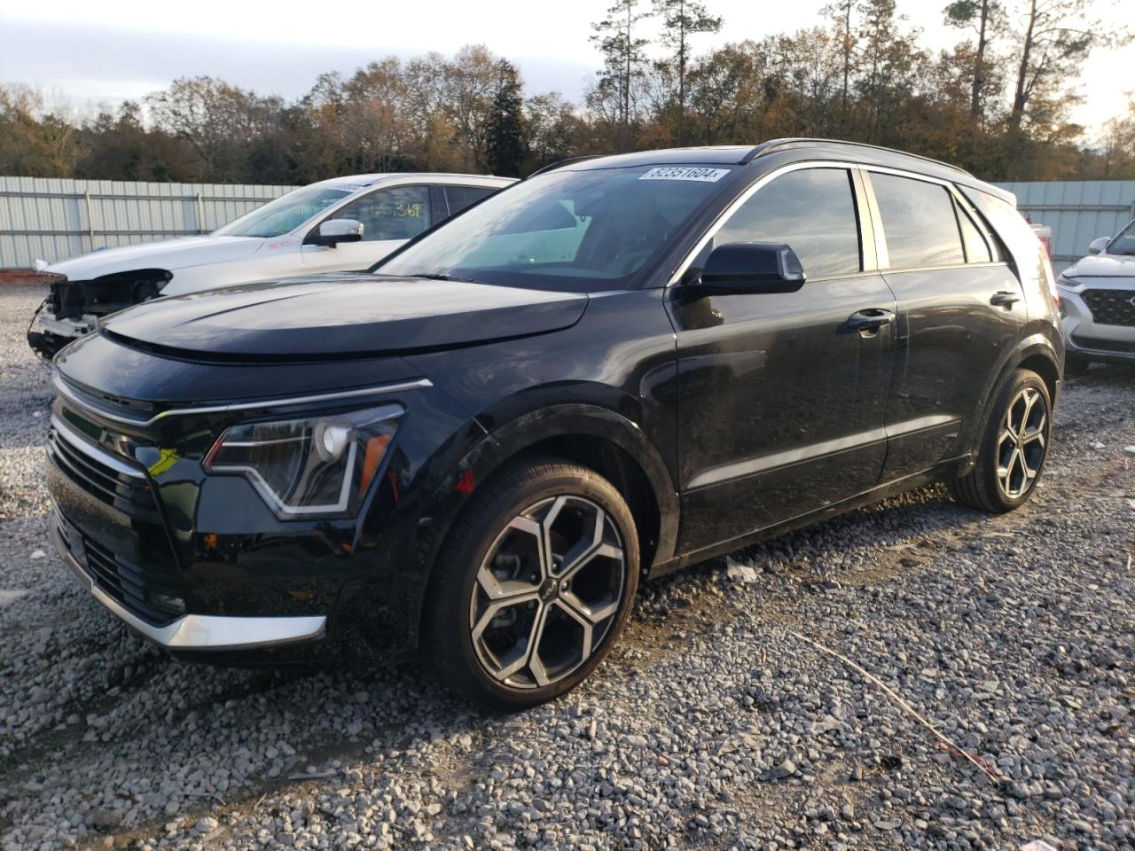  Salvage Kia Niro