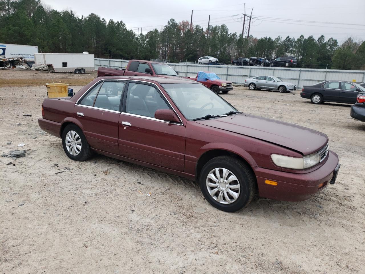 Lot #3041834411 1992 NISSAN STANZA