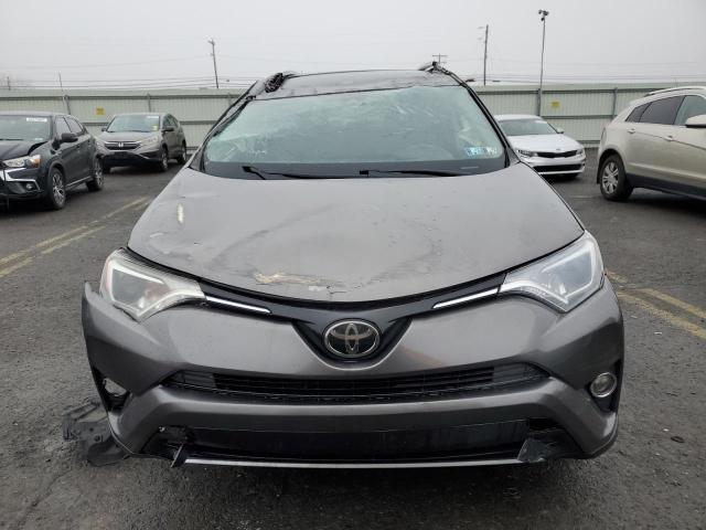 VIN JTMRFREV5HJ112023 2017 TOYOTA RAV4 no.5