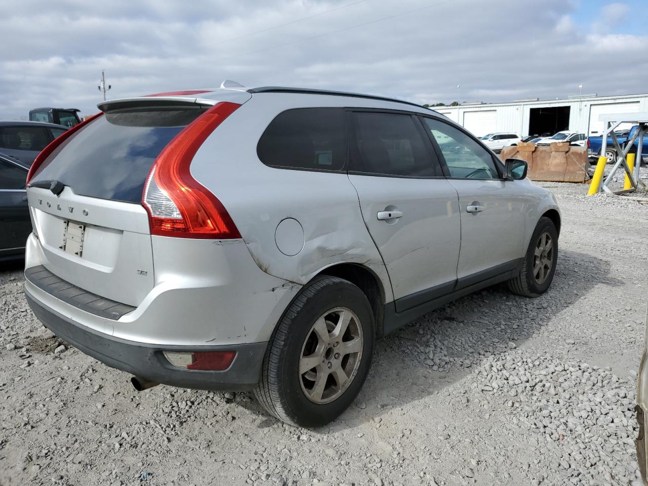 Lot #3037259531 2010 VOLVO XC60 3.2