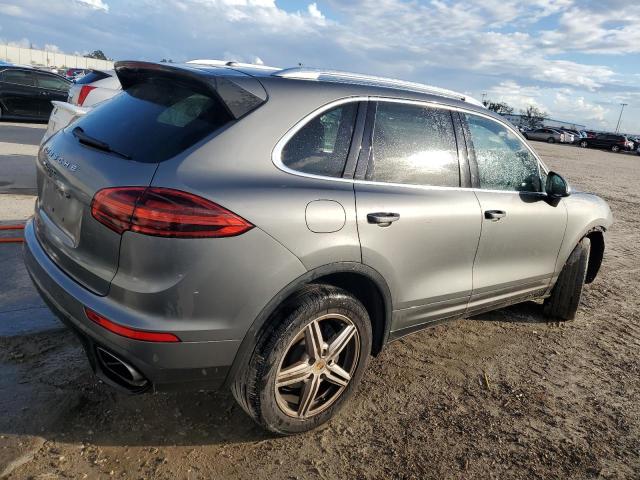 2018 PORSCHE CAYENNE WP1AA2A21JKA07296
