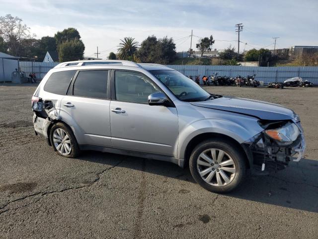 Vin: jf2shahc5ch415232, lot: 84522724, subaru forester touring 20124