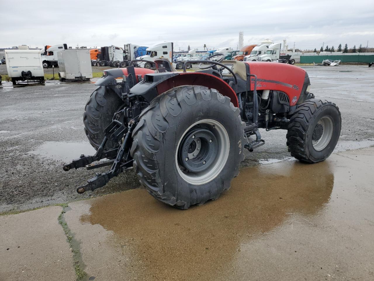 Lot #3026122266 2014 CASE IH FRONT