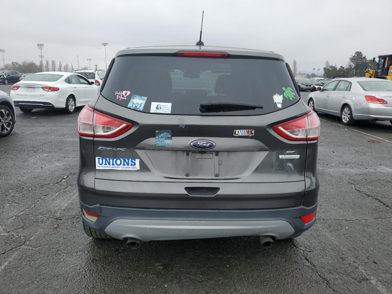 Lot #3033210815 2015 FORD ESCAPE SE