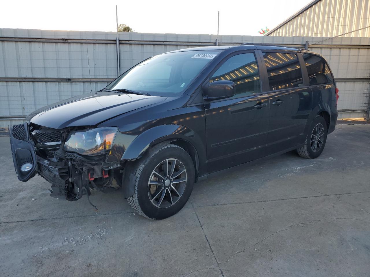  Salvage Dodge Caravan